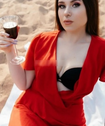 Лиана, 22 года, 2 размер груди
